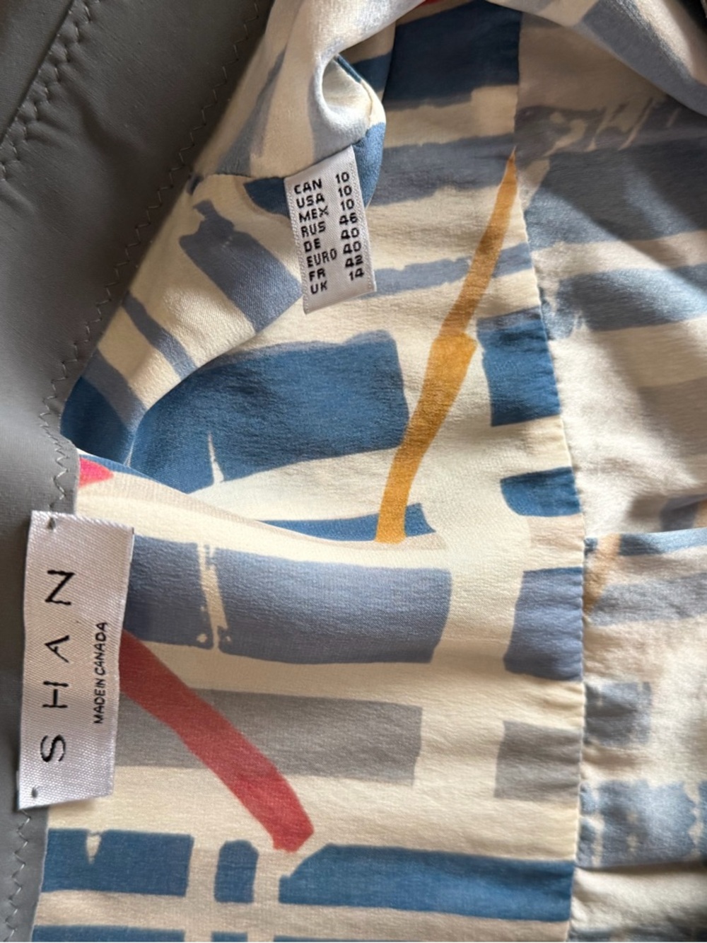 Quiet luxury 100% silk SHAN Blue Geometric-Print V-Neck Tunic with Grey Trim
